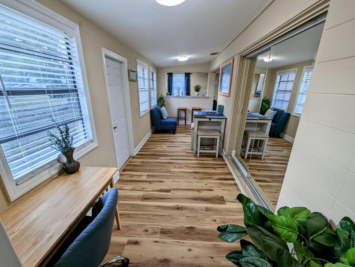 Charming & Cozy Lagoon Retreat - Steps From River - Parking Titusville Luaran gambar